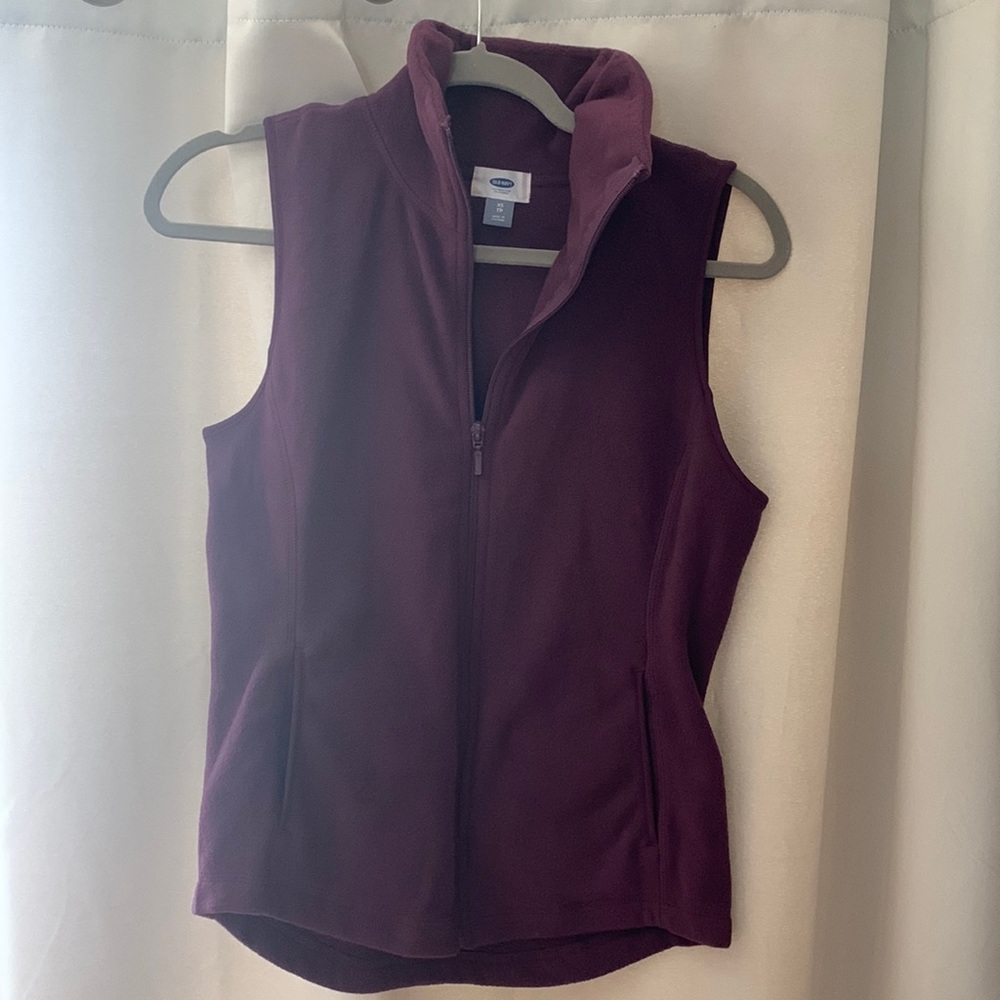 Old navy vest XS